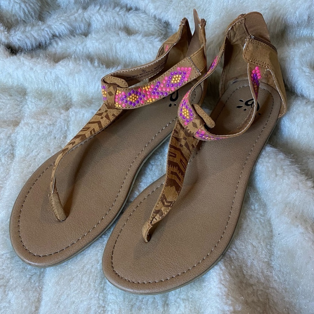 𝅺justice Size 8 jrs sandals